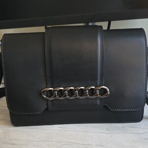 Vestirsi Black Italian Leather Crossbody Bag (Made In Italy)